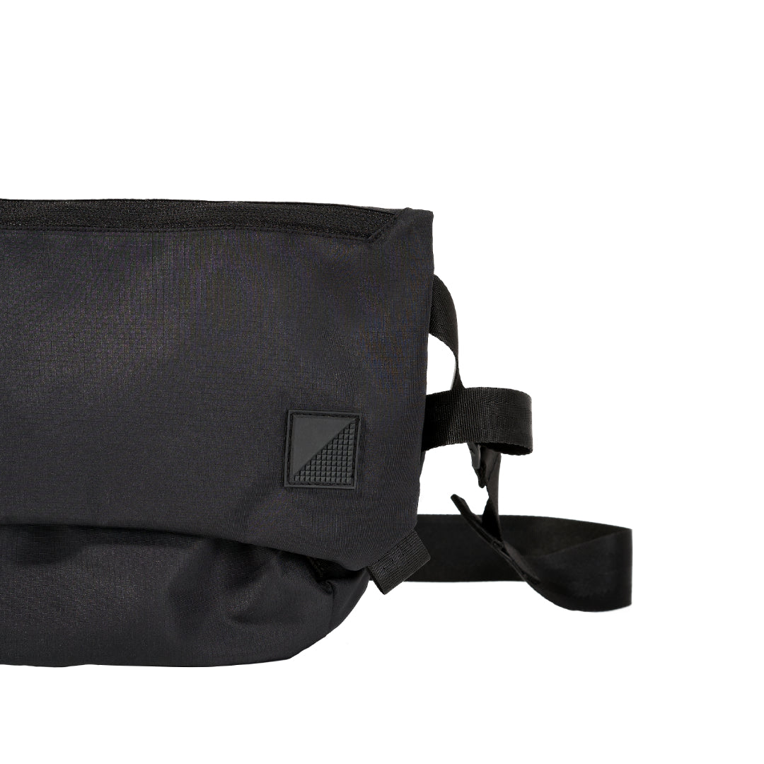 SYMA. Swift Sling Bag
