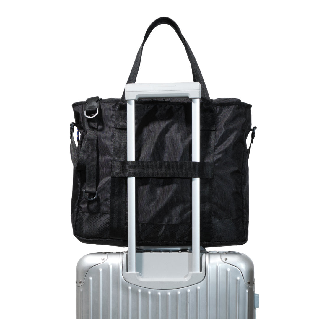 SYMA. Miles Tote Bag