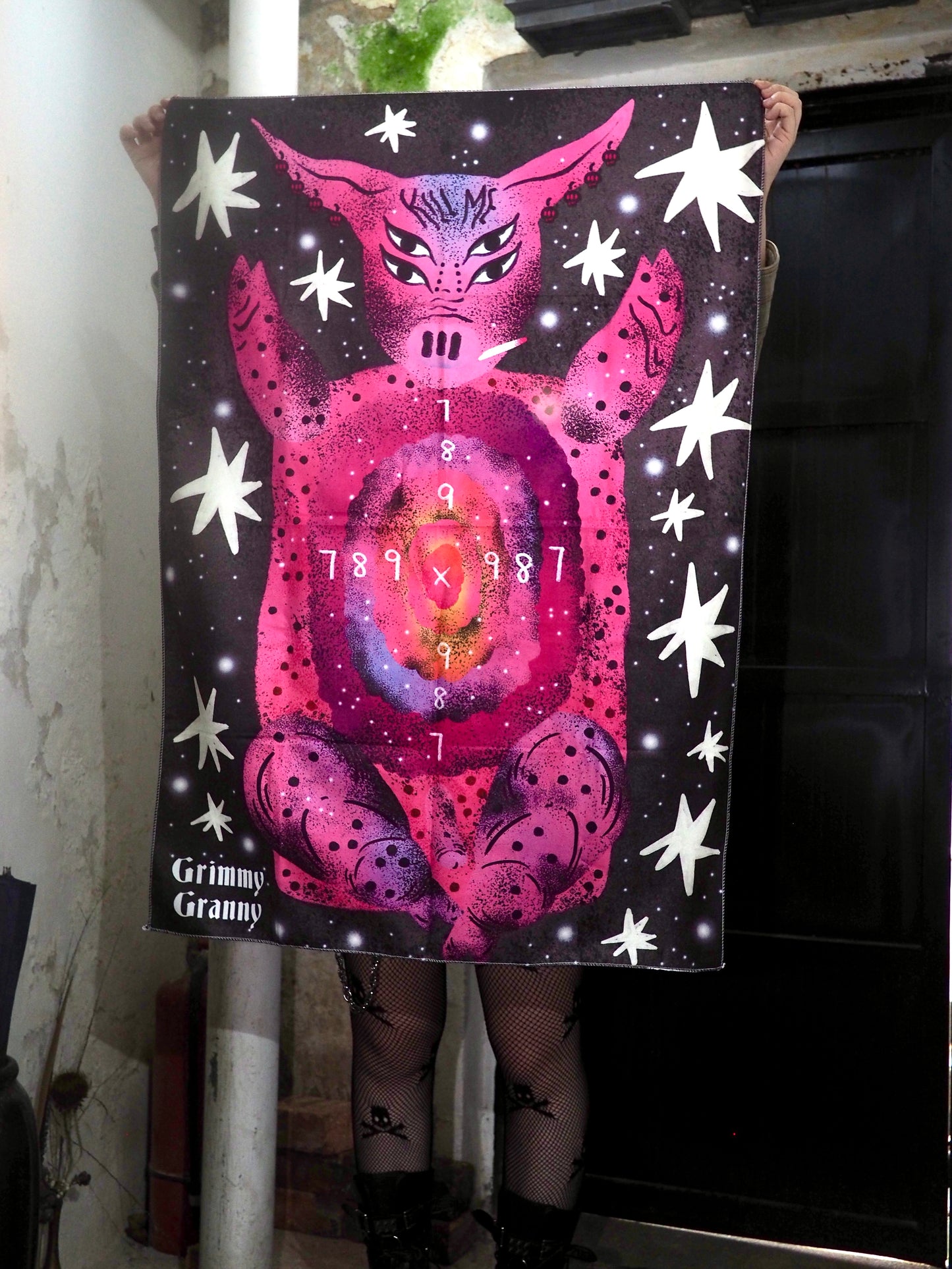 GG Tapestry