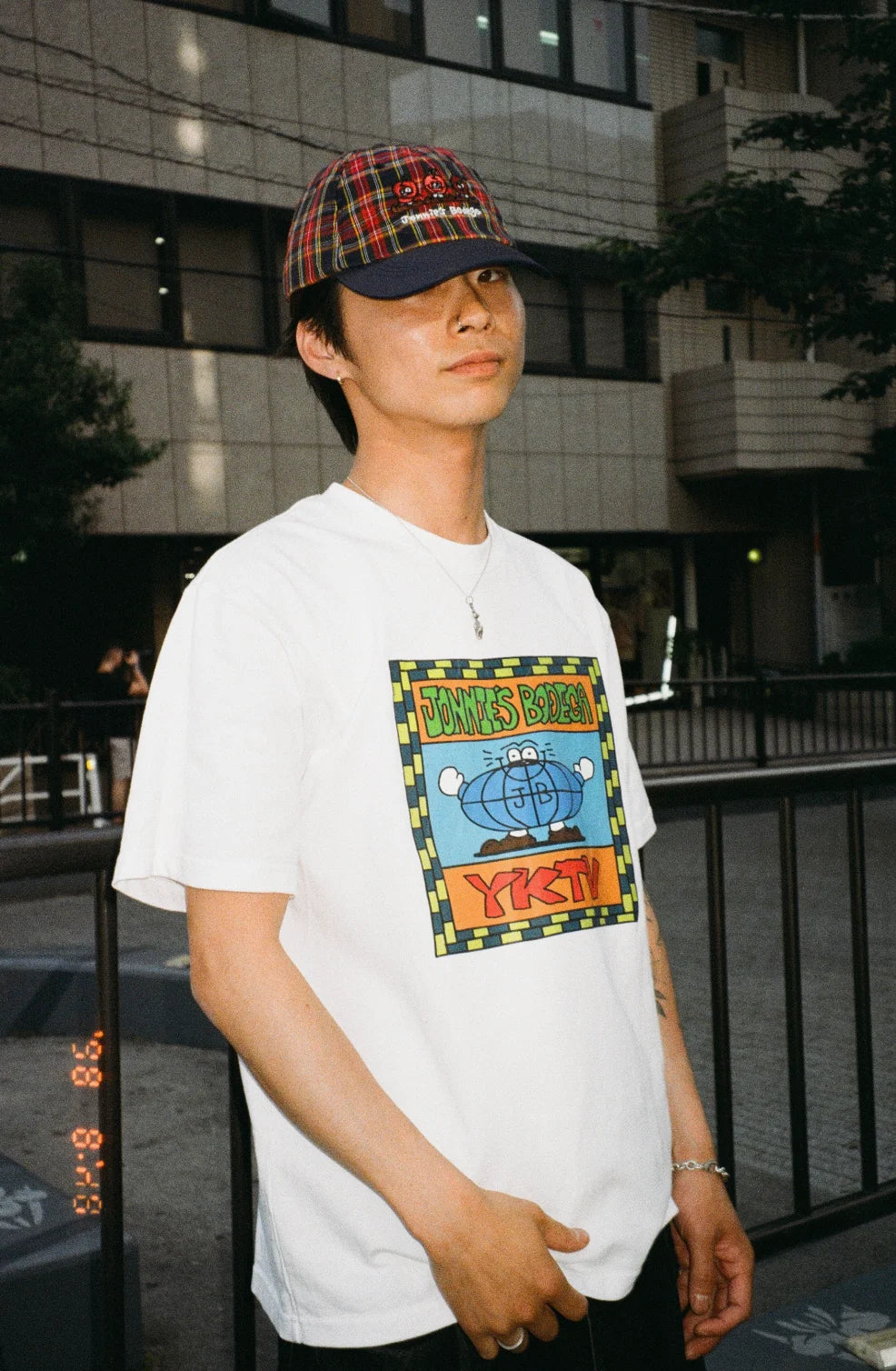 Bodega 'Globe Knows The Vibes' Tee